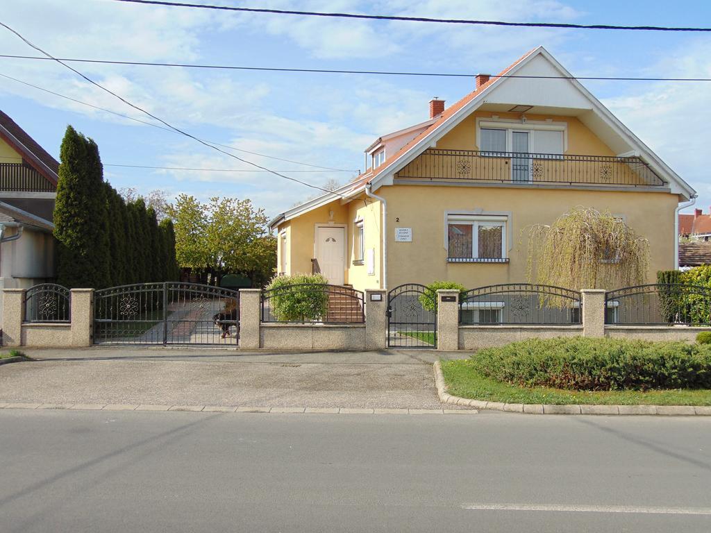 Kata Vendeghaz Hotel Bük Buitenkant foto